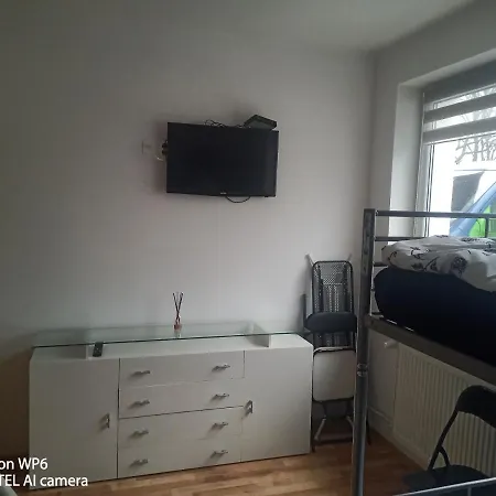 4u Zgorzelec - Free Parking ホステル *