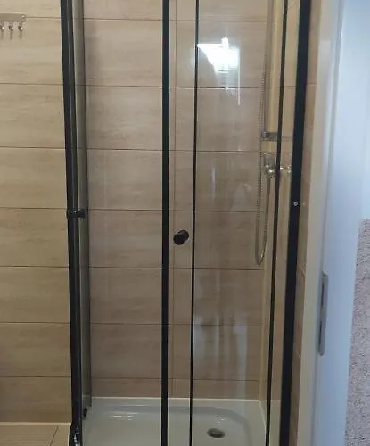 Vandrerhjem 4u Zgorzelec - Free Parking Jedrzychowice (Zgorzelec)