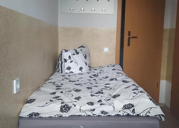 Vandrerhjem 4u Zgorzelec - Free Parking *